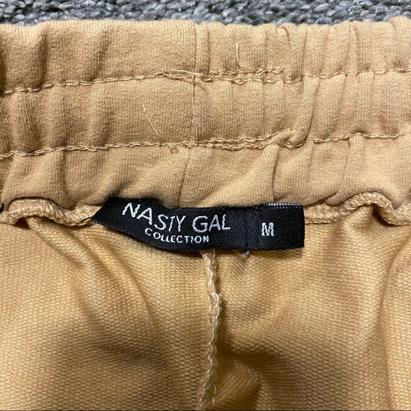 Tan and white Nasty Gal joggers - Picture 3 of 7